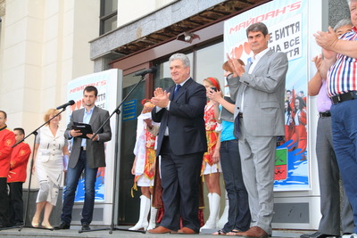 Урочиста зустріч львівської делегації у Запоріжжі