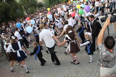 Школа єднає