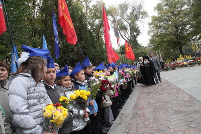 Запоріжці зібралися вшанувати пам’ять загиблих під час визволення Запоріжжя від німецько-фашистських загарбників