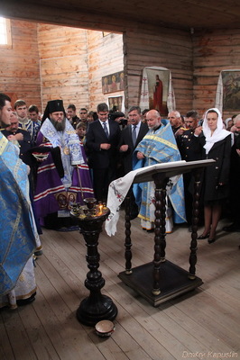 Святковий молебень на честь Покрови Пресвятої Богородиці відслужили в храмі на Хортиці