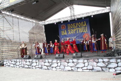Святковий концерт  на честь відкриття козацького фестивалю «Покрова на Хортиці»