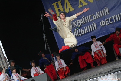 Святковий концерт  на честь відкриття козацького фестивалю «Покрова на Хортиці»