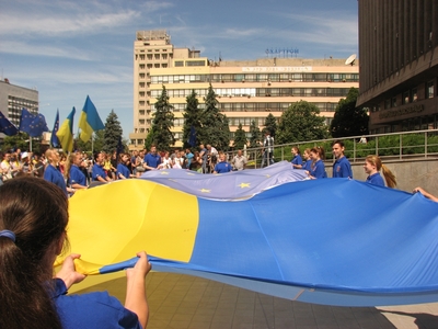 Запоріжці долучились до святкування старту безвізового режиму з ЄС