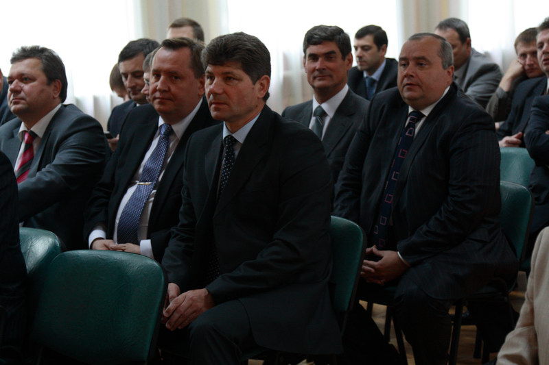 Борис Петров та Павло Матвієнко під час засідання