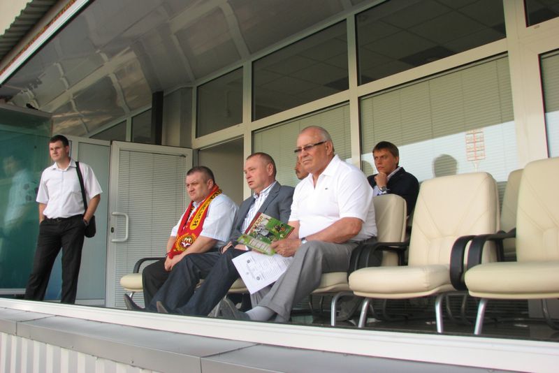 На стадіоні «Славутич-Арена» відбувся вирішальний матч чемпіонату України з футболу серед команд першої ліги: з