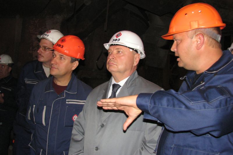 Голова облдержадміністрації Олександр Пеклушенко в робочою поїздкою відвідав «Запорізький завод феросплавів»