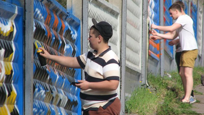 До свята 9 травня запорізький парк Перемоги буде прикрашено графіті