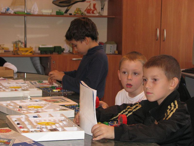 Андрій Запорожченко: «Позашкільне навчання  забезпечує розвиток  дітей і допоможе визначитись з майбутньою професією»
