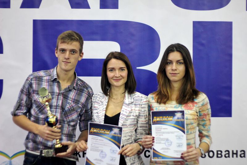 Запорізький центр «Грані» став одним з кращих на Всеукраїнській виставці молодіжних видань