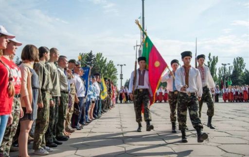 Збори активістів військово-патріотичної гри «Джура» завершились урочистою ходою та нагородженням учасників