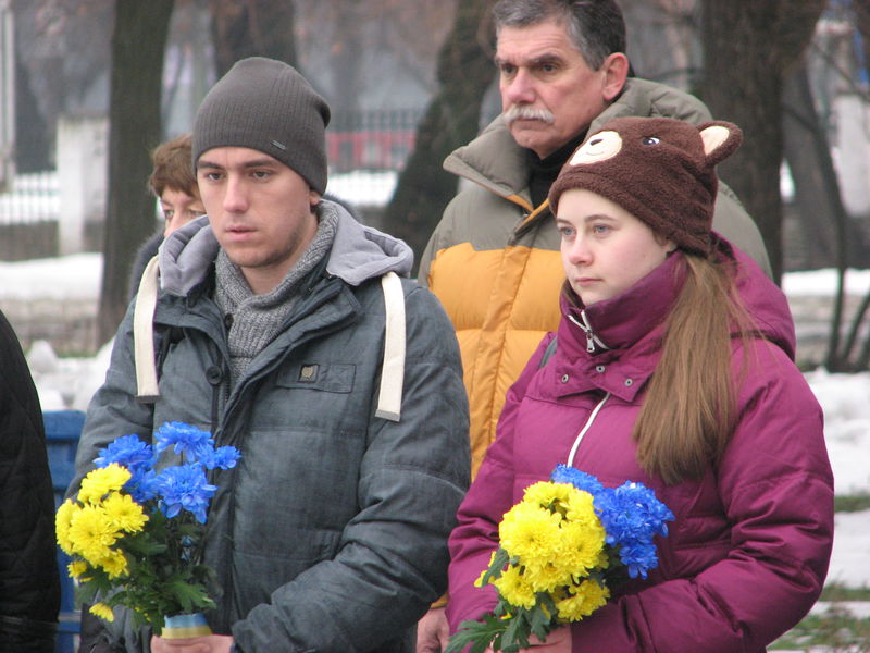Запоріжці вшанували пам’ять загиблих героїв на Сході України