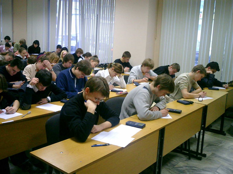 Учні з окупованих територій можуть навчатися в школах Запорізької області за екстернатною формою
