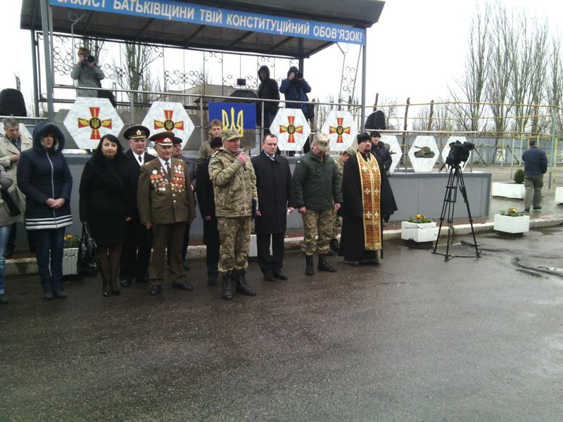 Перші запорізькі призовники відбули в Збройні Сили України
