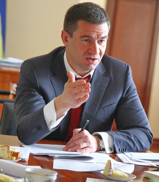 Голова ОДА Григорій Самардак закликав запорізьких народних депутатів до об'єднання зусиль 