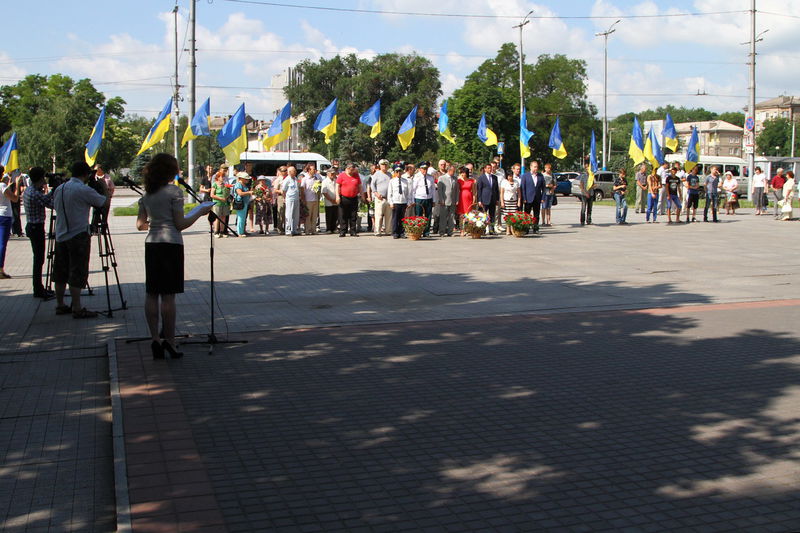 Запоріжці вшанували пам’ять жертв війни в Україні 
