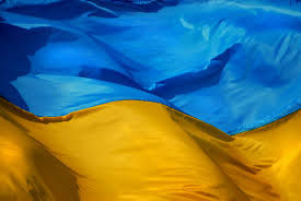 Міста та райони області прикрасили майже 10 тисяч державних прапорів України