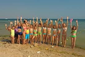 Понад 1000 дітей пільгових категорій відпочинуть на Азовському узбережжі в серпні