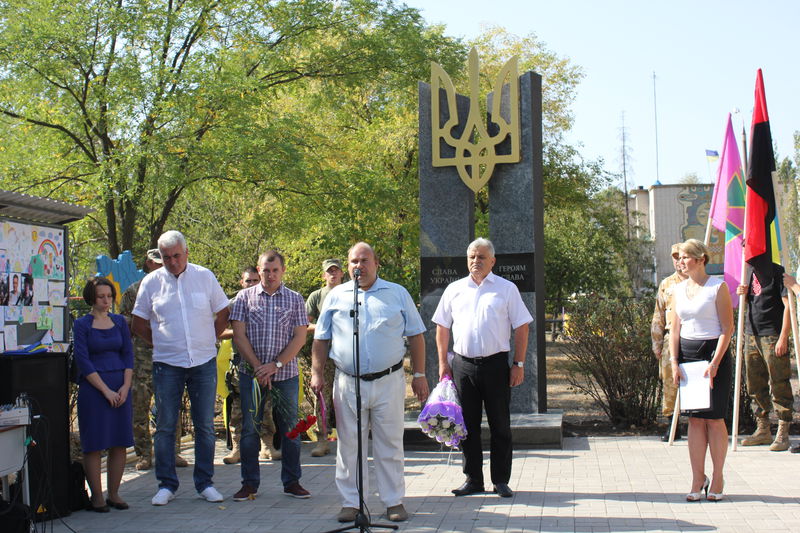 В Енергодарі відкрито перший в області пам’ятник героям АТО