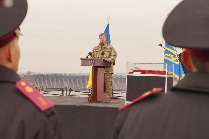 Петро Порошенко: «Наша армія стала дійсно народною»