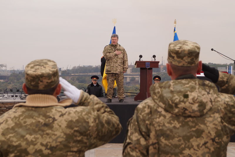 Петро Порошенко: «Наша армія стала дійсно народною»