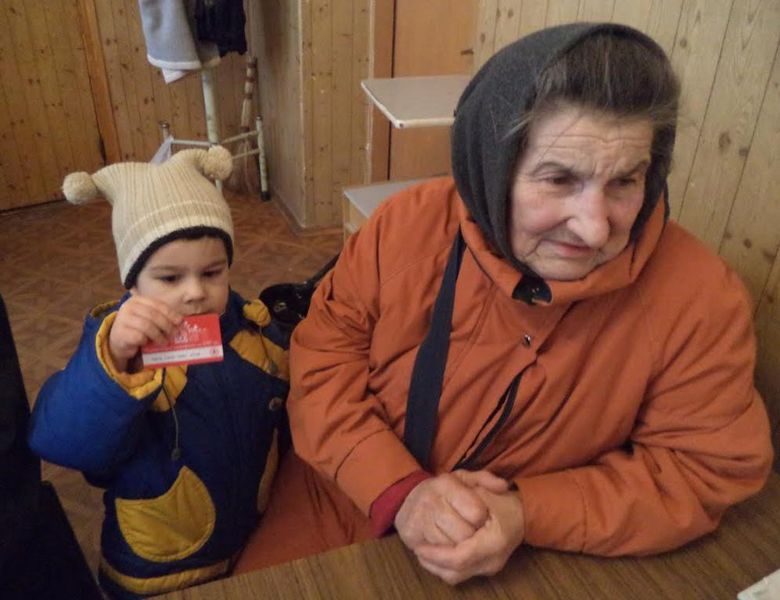 Благодійні організації та  запоріжці допомогли переселенцям на суму понад 1,5 мільйона гривень