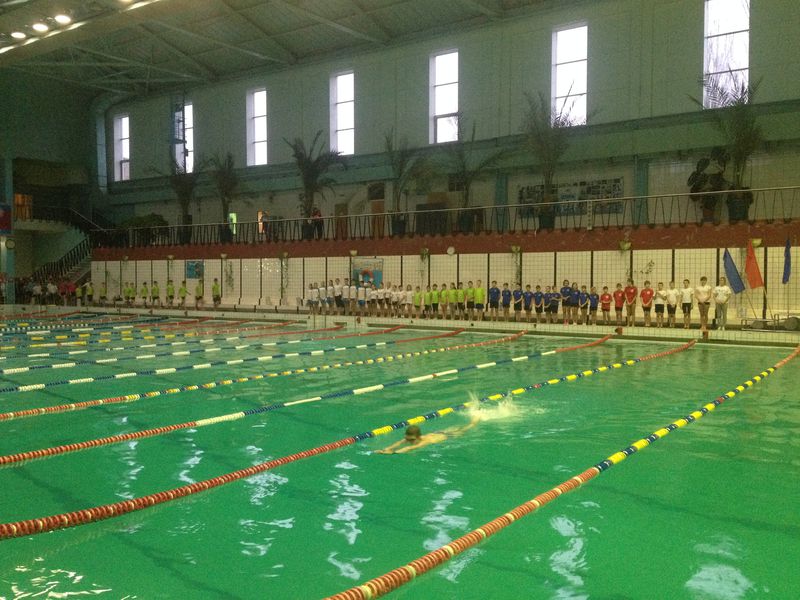 Юні стрибуни у воду в Запоріжжі виборюють участь у чемпіонаті Європи