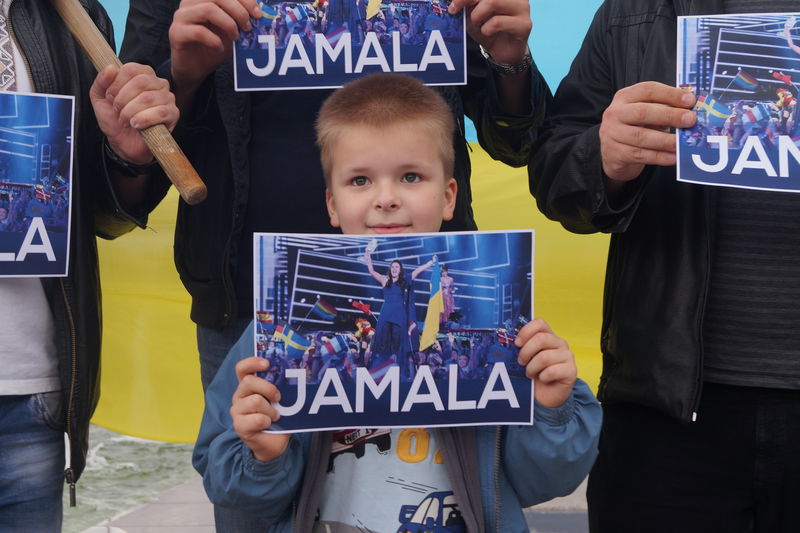 Запоріжці зібрались, аби привітати Джамалу з перемогою на Євробаченні