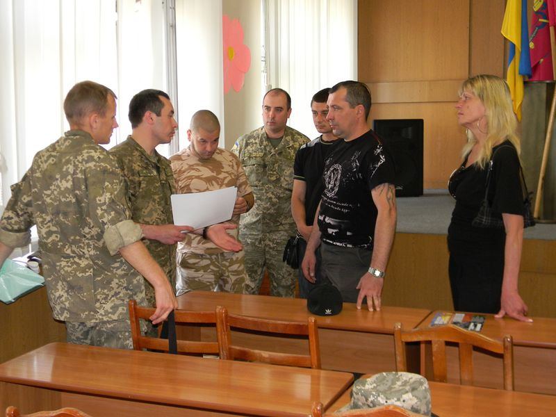 Військкомати  області продовжують відбір кандидатів на військову службу за контрактом