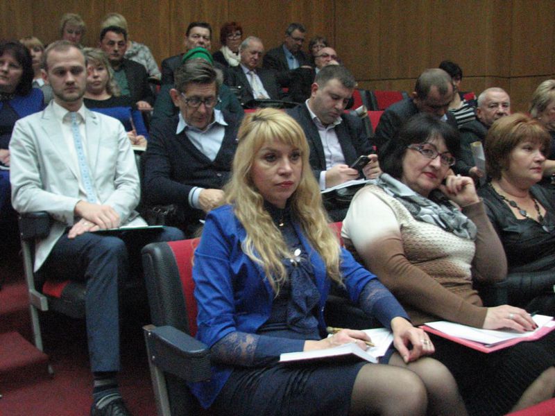 Більшість випускників регіону показали достатній та високий рівень знань  української мови
