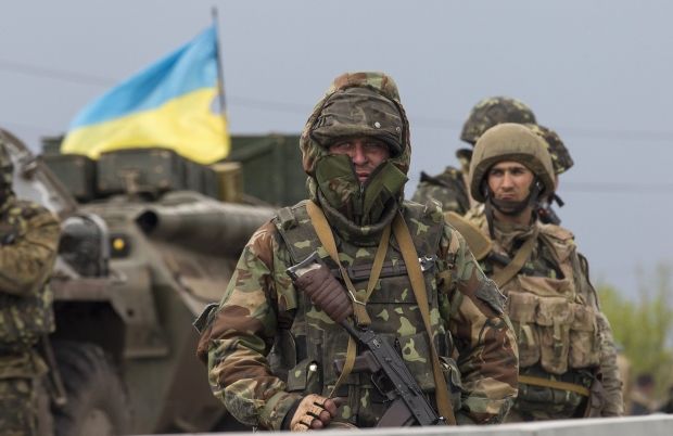 На День Збройних Сил України бійці АТО та волонтери отримають нагороди