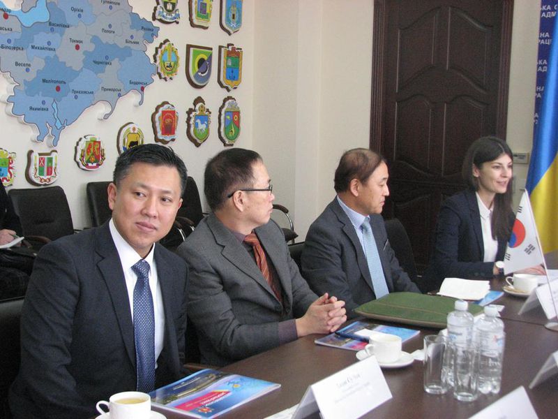 Корейські партнери зацікавлені у розвитку промисловості Запорізької області