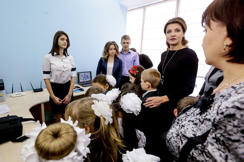 Марина Порошенко відкрила першу шкільну Медіатеку 