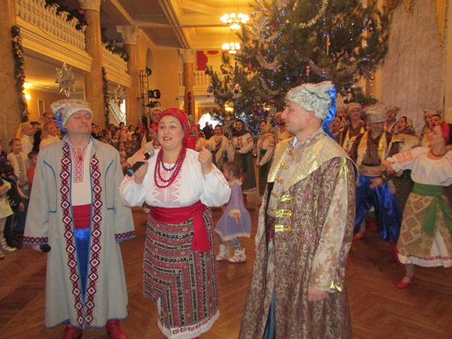 Запорізька філармонія приєдналася до всеукраїнського різдвяного флешмобу