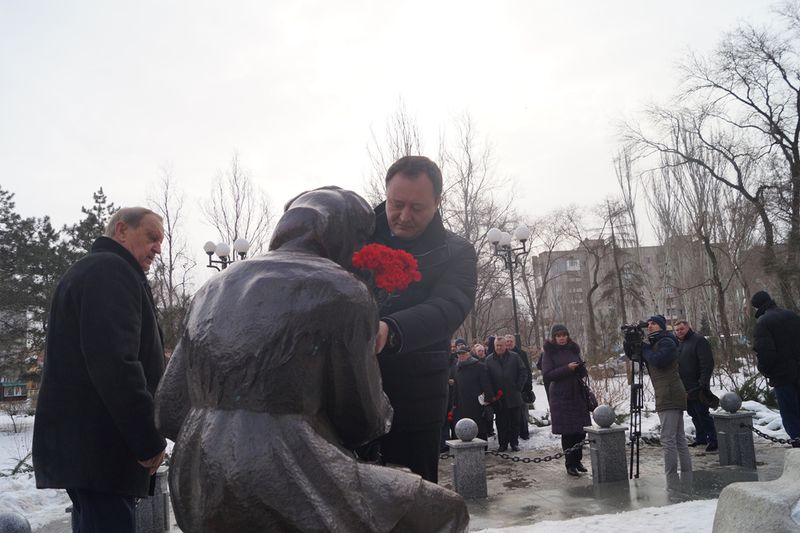 У Запоріжжі вшанували загиблих жертв  Голокосту