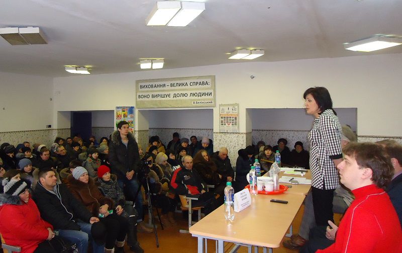 Жителів сільських рад Веселівщини ознайомили з перевагами об’єднання в громади