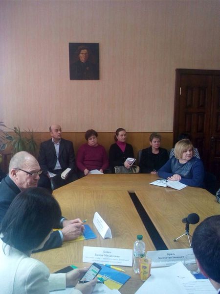 Реформи освіти та медицини в районах потребують додаткової уваги обласної влади 