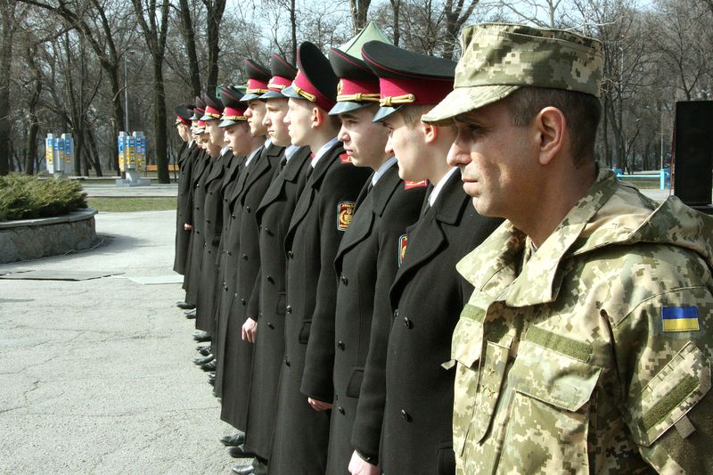 Пам’ять воїнів-добровольців вшанували на Алеї захисників України