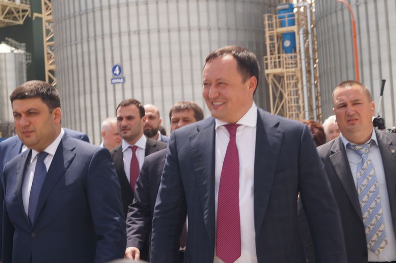 Прем'єр-міністр дав старт новому перевантажувальному терміналу в Запорізькому районі