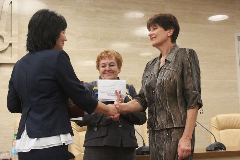 «Солдатські матері» отримали нагороди за підтримку бійців