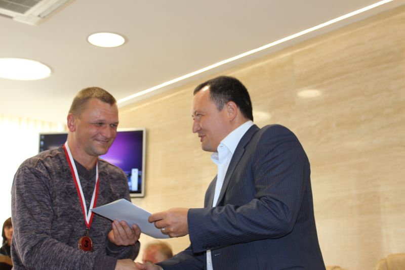 Костянтин Бриль привітав членів збірної команди Запорізької облдержадміністрації
