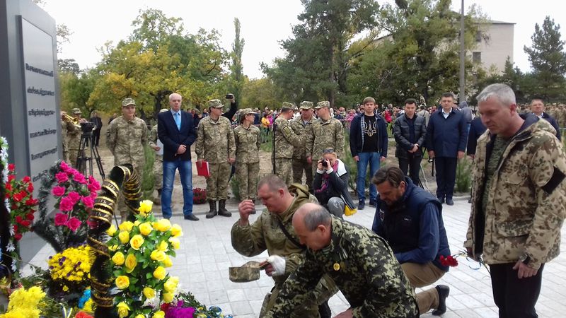 Пам’ять героїв 93-ї  бригади увічнили в рідній частині 