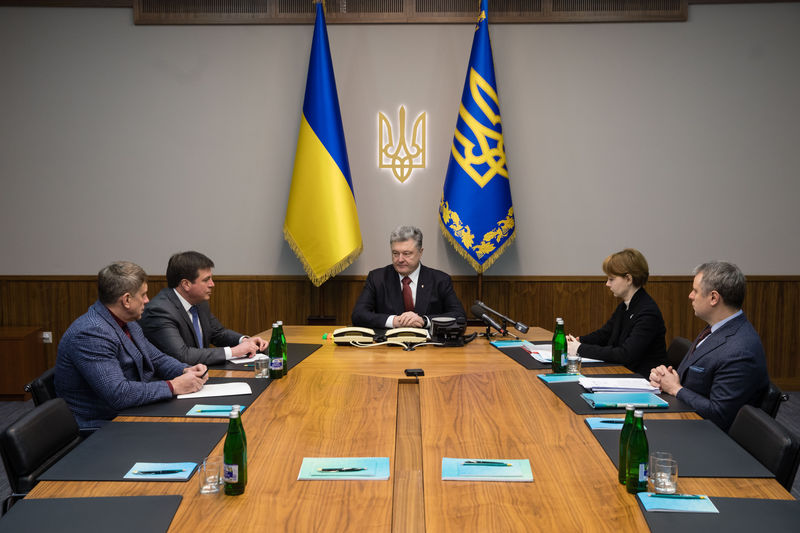 Ми абсолютно твердо і спокійно пройдемо цей кризовий період – Президент про ситуацію щодо погроз «Газпрому»