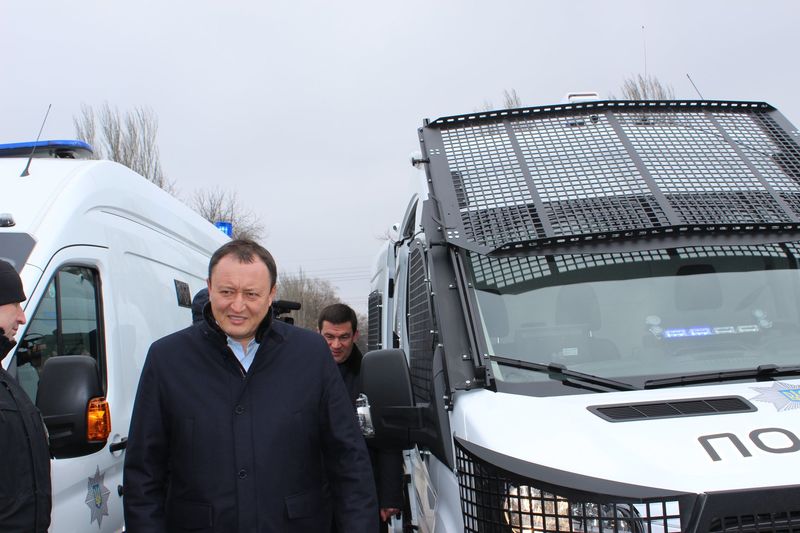 Підрозділи Нацполіції в Запорізькій області отримали нові транспортні засоби