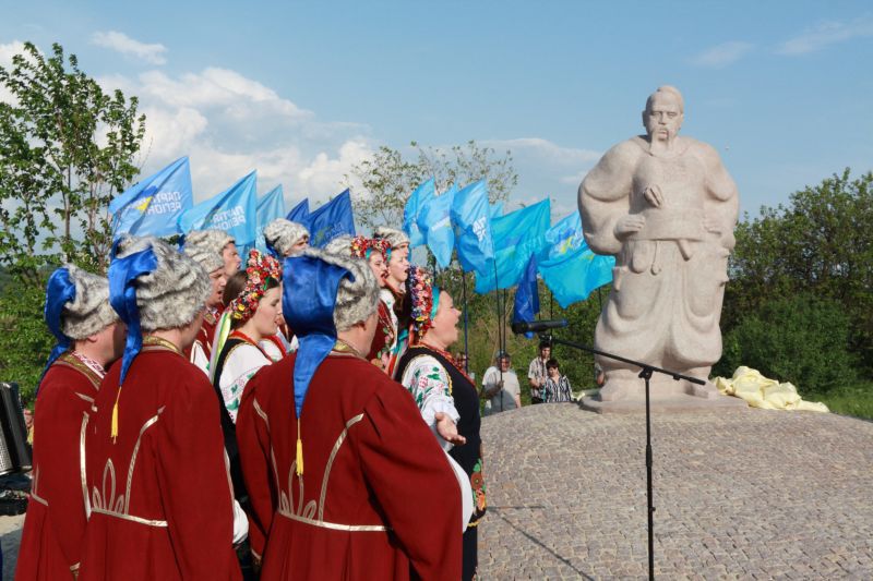 Скульптурна композиція «Тарас Бульба»