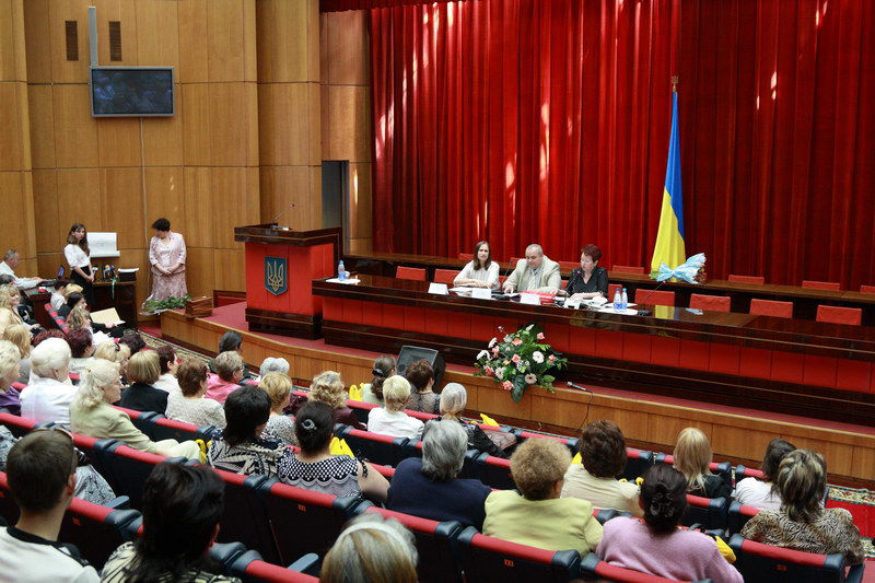 Урочисті збори з нагоди відзначення Дня матері та Дня сім'ї
