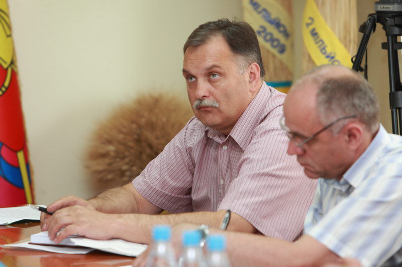 Учасники наради