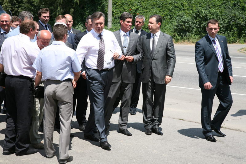 Віктор Янукович: На будівництво мостів у Запоріжжі буде виділено 500 млн.грн.
