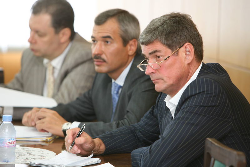 Голова облдержадміністрації Борис Петров із заступниками