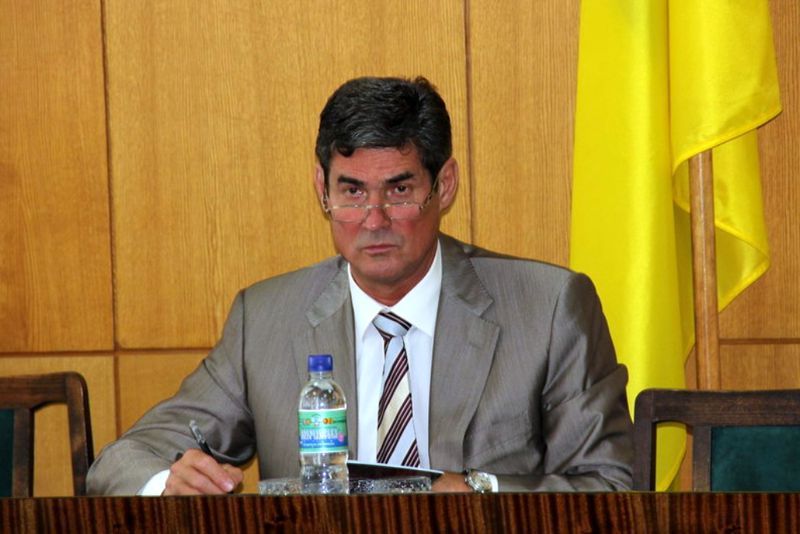 Голова облдержадміністрації Борис Петров проводить нараду