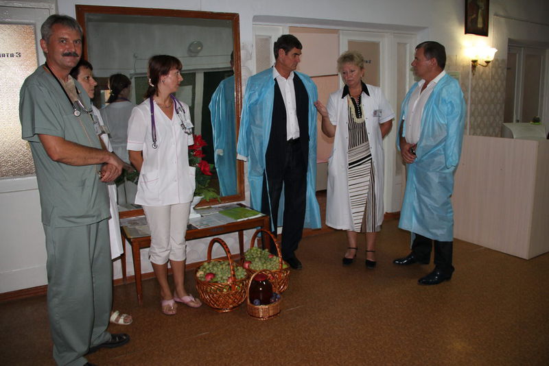 Голова облдержадміністрації відвідав міську  дитячу лікарню та пологовий будинок Бердянську